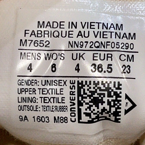 White Converse - Picture 8 of 8